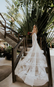 Ines Di Santo 'Margarita ' wedding dress size-04 PREOWNED