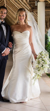 Load image into Gallery viewer, Rebecca Minkoff Inspired Custom Gown By Modern Trousseau - Modern Trousseau - Nearly Newlywed Bridal Boutique - 2
