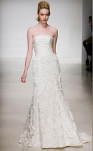 Load image into Gallery viewer, Amsale &#39;Penelope&#39; Floral Wedding Dress - Amsale - Nearly Newlywed Bridal Boutique - 1
