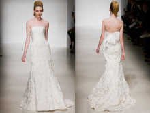 Load image into Gallery viewer, Amsale &#39;Penelope&#39; - Amsale - Nearly Newlywed Bridal Boutique - 3

