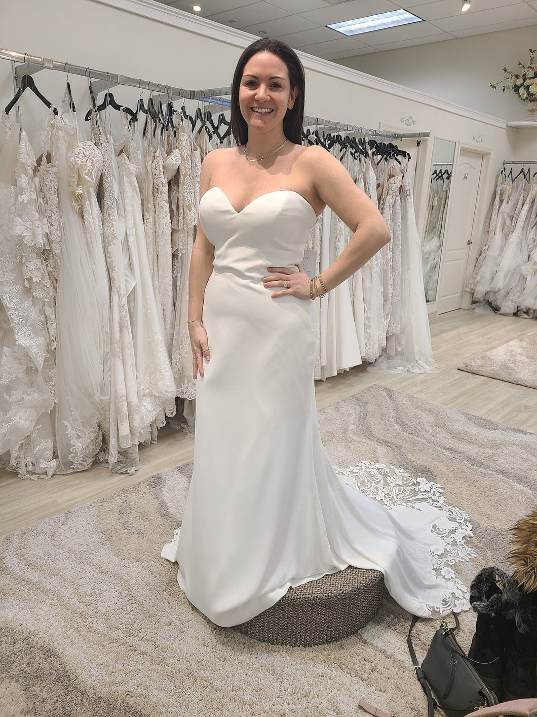 Enzoani 'Bijou' wedding dress size-06 NEW