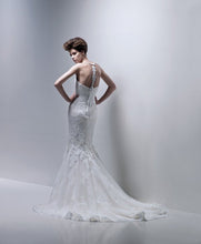 Load image into Gallery viewer, Enzoani &quot;Francesca&quot; - Enzoani - Nearly Newlywed Bridal Boutique - 2
