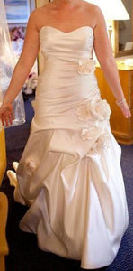 Winnie Couture Mina 9134 Wedding Dress - Winnie Couture - Nearly Newlywed Bridal Boutique - 1