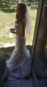 David's Bridal 'Oleg Cassini' wedding dress size-04 PREOWNED