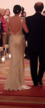 Load image into Gallery viewer, Badgley Mischka Bess Wedding Dress - Badgley Mischka - Nearly Newlywed Bridal Boutique - 3
