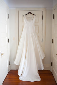 Dennis Basso '14032' size 8 used wedding dress back view on hanger