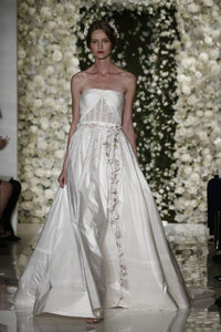 Reem Acra 'Classic - Reem Acra - Nearly Newlywed Bridal Boutique - 7