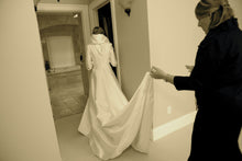 Load image into Gallery viewer, Amanda Wakeley &#39;Alberta Wedding Coat&#39; - Amanda Wakeley - Nearly Newlywed Bridal Boutique - 3
