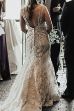 Load image into Gallery viewer, Allure Bridals &#39;9104&#39;
