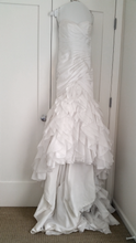 Load image into Gallery viewer, Maggie Sottero &#39;Sloan&#39; - Maggie Sottero - Nearly Newlywed Bridal Boutique - 2
