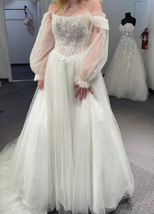 Stella York '7646' wedding dress size-12 NEW