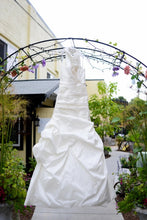 Load image into Gallery viewer, Eddy K &#39;Lilly Anna&#39; - Eddy K. - Nearly Newlywed Bridal Boutique - 3
