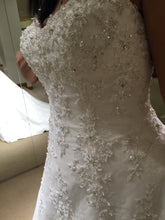 Load image into Gallery viewer, Demetrios &#39;Ivory Beaded&#39; - Demetrios - Nearly Newlywed Bridal Boutique - 2
