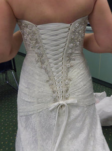 David's Bridal 'A-Line Lace' - David's Bridal - Nearly Newlywed Bridal Boutique - 2