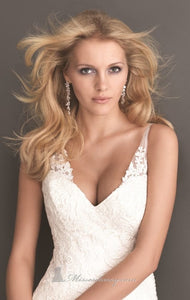 Allure Bridals '2606' - Allure Bridals - Nearly Newlywed Bridal Boutique - 5