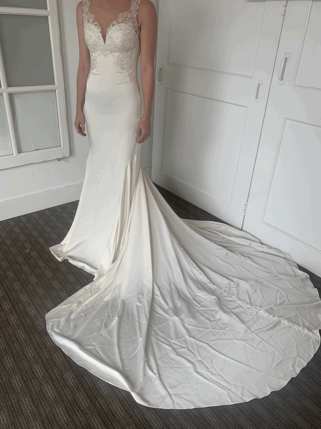 Kenneth Pool 'Monica' wedding dress size-02 NEW