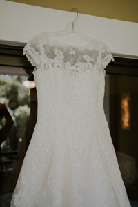 Oleg Cassini 'CMK513' wedding dress size-08 PREOWNED