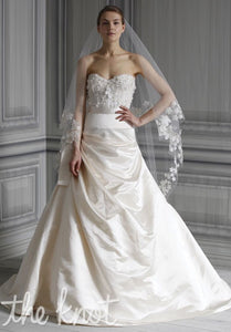 Monique Lhuillier 'Poppy' size 2 new wedding dress front view on model