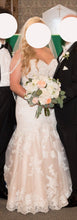 Load image into Gallery viewer, DANIELLE CAPRESE &#39;113162xs&#39; wedding dress size-12 PREOWNED
