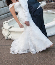 Load image into Gallery viewer, Maggie Sottero &#39;Alana&#39; - Maggie Sottero - Nearly Newlywed Bridal Boutique - 5
