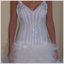 Load image into Gallery viewer, Ines Di Santo Swarovski Crystal Bodice - Ines Di Santo - Nearly Newlywed Bridal Boutique - 5
