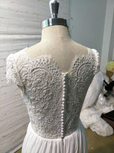 Load image into Gallery viewer, Etsy store &#39;V Neck Lace&#39; - Etsy store - Nearly Newlywed Bridal Boutique - 3
