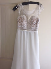 Load image into Gallery viewer, Mori Lee &#39;5301&#39; - Mori Lee - Nearly Newlywed Bridal Boutique - 4
