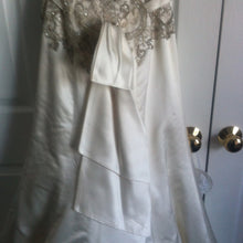 Load image into Gallery viewer, Rivini Fit and Flare with veil - Rivini - Nearly Newlywed Bridal Boutique - 3
