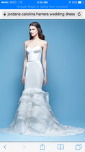 Load image into Gallery viewer, Carolina Herrera &#39;Jordana&#39; - Carolina Herrera - Nearly Newlywed Bridal Boutique - 3
