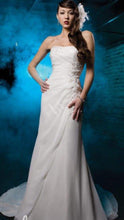 Load image into Gallery viewer, 2Be Bride &#39;G231055&#39; - 2Be Bride - Nearly Newlywed Bridal Boutique - 1
