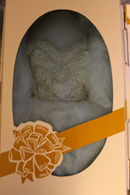 Load image into Gallery viewer, Eve of Milady &#39;1508&#39; - eve of milady - Nearly Newlywed Bridal Boutique - 6
