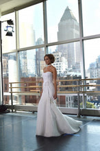 Load image into Gallery viewer, Rivini &#39;VALEnTINA&#39; - Rivini - Nearly Newlywed Bridal Boutique - 5
