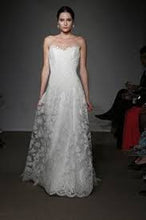 Load image into Gallery viewer, Anna Maier &#39;Alaina&#39; - Anna Maier - Nearly Newlywed Bridal Boutique - 3
