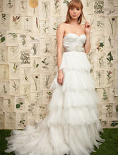 Load image into Gallery viewer, Ivy &amp; Aster In Bloom Wedding Dress - Ivy &amp; Aster - Nearly Newlywed Bridal Boutique - 2
