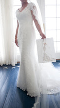 Load image into Gallery viewer, Peter Langner &#39;Grace&#39; - Peter Langner - Nearly Newlywed Bridal Boutique - 5
