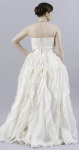 Monique Lhuillier Winter Ruffled Organza Dress - Monique Lhuillier - Nearly Newlywed Bridal Boutique - 3