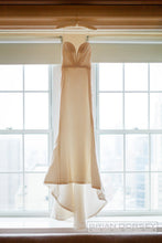 Load image into Gallery viewer, J. Mendel &#39;Valentine&#39; - J. Mendel - Nearly Newlywed Bridal Boutique - 1
