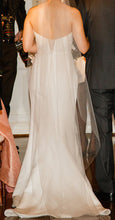 Load image into Gallery viewer, J. Mendel &#39;Valentine&#39; - J. Mendel - Nearly Newlywed Bridal Boutique - 4
