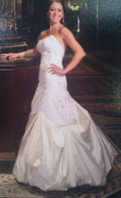 Load image into Gallery viewer, Pnina Tornai style #792 - Pnina Tornai - Nearly Newlywed Bridal Boutique - 1

