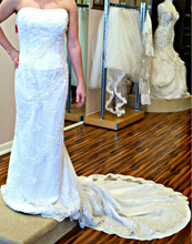 Load image into Gallery viewer, Impression Bridals &#39;Impression&#39; - Impression Bridal - Nearly Newlywed Bridal Boutique - 3
