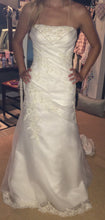 Load image into Gallery viewer, Venus &#39;Trumpet Dress&#39; - Venus - Nearly Newlywed Bridal Boutique - 1
