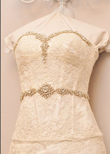 Load image into Gallery viewer, Pnina Tornai P74093x Lace Wedding Dress - Pnina Tornai - Nearly Newlywed Bridal Boutique - 2
