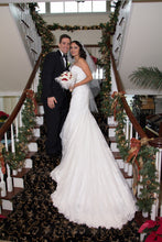 Load image into Gallery viewer, Maggie Sottero &#39;Tracey&#39; - Maggie Sottero - Nearly Newlywed Bridal Boutique - 7
