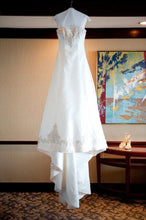 Load image into Gallery viewer, Mon Cheri Bridal &#39;Designer&#39; - Mon CHeri Bridal - Nearly Newlywed Bridal Boutique - 1
