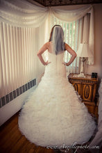 Load image into Gallery viewer, Mark Zunino &#39;MZ2 style 74514&#39; - mark zunino - Nearly Newlywed Bridal Boutique - 8

