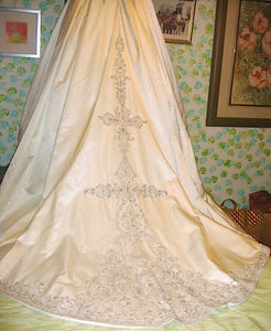 Priscilla of Boston '142' - Priscilla of Boston - Nearly Newlywed Bridal Boutique - 4
