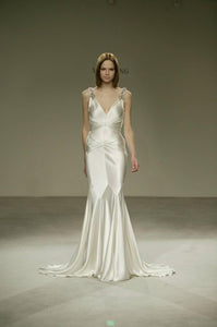 Vera Wang V-neck Silk Old Hollywood Wedding Dress - Vera Wang - Nearly Newlywed Bridal Boutique - 1