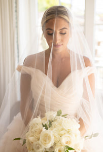 Monique Lhuillier 'Secret Gardens' wedding dress size-06 PREOWNED