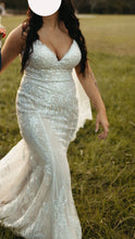 Load image into Gallery viewer, Allure Bridals &#39;D288 Tiana&#39;
