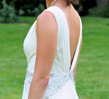 Load image into Gallery viewer, Jenny Packham &#39;Imogen&#39;
